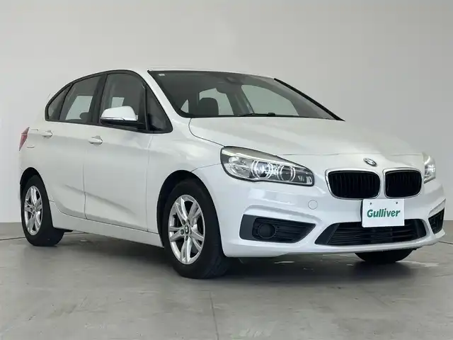 ＢＭＷ ２１８ｉ アクティブツアラー 愛知県 2015(平27)年 10.3万km パール 純正マルチメディア/（CD/DVD）/バックモニター/パドルシフト/MTモード/速度制限機能/衝突軽減システム/コーナーセンサー/横滑り防止機能/ステアリングスイッチ/エアバック/（運転席/助手席/カーテン）/純正16インチアルミホイール/スマートキー