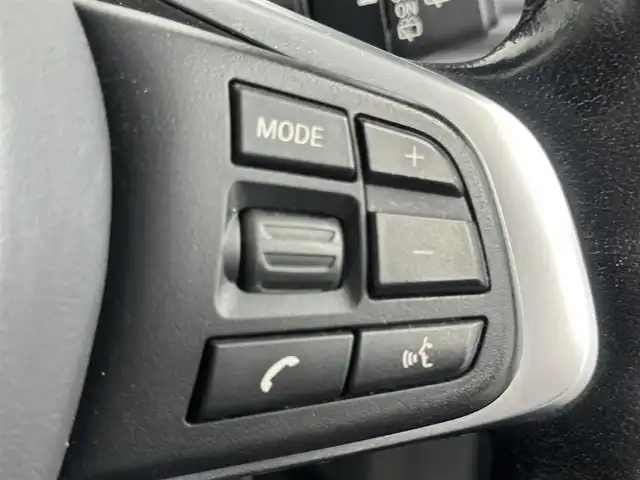 ＢＭＷ ２１８ｉ アクティブツアラー 愛知県 2015(平27)年 10.3万km パール 純正マルチメディア/（CD/DVD）/バックモニター/パドルシフト/MTモード/速度制限機能/衝突軽減システム/コーナーセンサー/横滑り防止機能/ステアリングスイッチ/エアバック/（運転席/助手席/カーテン）/純正16インチアルミホイール/スマートキー