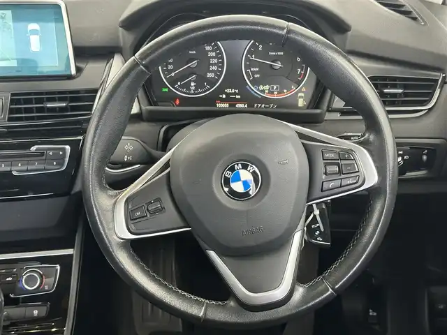 ＢＭＷ ２１８ｉ アクティブツアラー 愛知県 2015(平27)年 10.3万km パール 純正マルチメディア/（CD/DVD）/バックモニター/パドルシフト/MTモード/速度制限機能/衝突軽減システム/コーナーセンサー/横滑り防止機能/ステアリングスイッチ/エアバック/（運転席/助手席/カーテン）/純正16インチアルミホイール/スマートキー