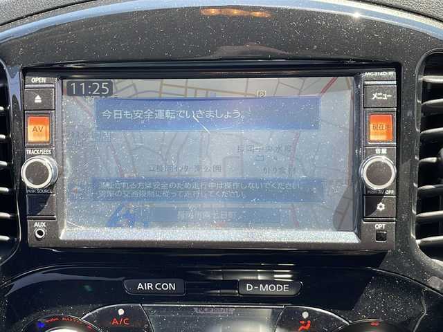 日産 ジューク 15RX 新潟県 2015(平27)年 5.1万km ラディアントレッド 純正SDナビ/(AM/FM/CD/DVD/SD/フルセグ/Bluetooth)/バックモニター/HIDオートライト/純正アルミホイール付夏タイヤ積込/(215/55/R17/4mm)/横滑り防止装置/アイドリングストップ/スマートキー/ETC