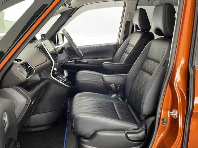 日産 セレナ e－パワー ハイウェイスター G 宮崎県 2019(令1)年 6.6万km サンライズオレンジ/ダイヤモンドブラック 禁煙車/エマージェンシーブレーキ/純正10型ナビTV/（CD/DVD/Blu-ray/Bluetooth/MSV/フルセグTV)/純正リアフリップダウンモニター/純正ドライブレコーダー/純正エアロ/純正ルーフエンドスポイラー/純正16インチアルミ/純正セキュリティアラーム/純正フロアマット/プロパイロット/アラウンドビューモニター/ハンズフリー両側電動スライドドア/クリアランスソナー/パーキングアシスト/ブラインドスポットモニター/電子パーキング/オートホールド/スマートルームミラー/ステアリングヒーター/前席シートヒーター/撥水シート/Wオートエアコン/インテリジェントキー/プッシュエンジンスタート/スペアキー/新車時保証書/取扱い説明書