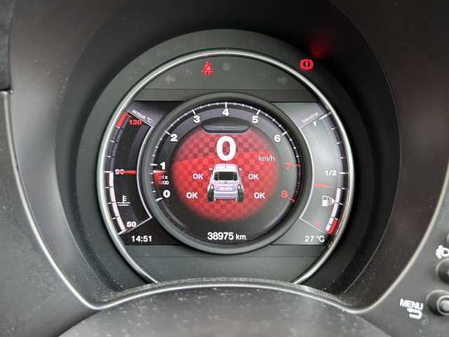 アバルト ５９５ コンペティツィオーネ 静岡県 2017(平29)年 3.9万km ガンＭ 純正オーディオ/・AM/・FM/主要装備/・コーナーセンサー/・オートエアコン/・前後ドラレコ/・社外フロアマット/・キセノンヘッドライト/・カーテンエアバック