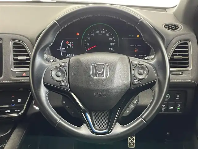 ホンダ ヴェゼル ハイブリッド RS ホンダセンシング 愛知県 2016(平28)年 8万km ホワイトオーキッドパール 純正ナビ　フルセグＴＶ　ＢＴ　ＨＤＭＩ　バックカメラ　ハーフレザー　シートヒーター　ドラレコ　ＥＴＣ　ホンダセンシング　衝突軽減　追従クルコン　ハンドル支援　ＬＥＤオートライト　フォグランプ　禁煙車