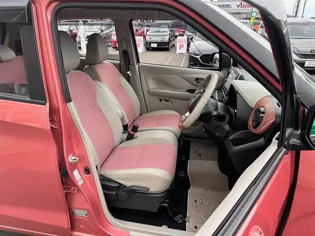 日産 デイズ ボレロ 宮城県 2021(令3)年 0.8万km ピンクⅡ 2トーン仕様/・ホワイトパールルーフ/・ルーフ同色ドアミラー/・ルーフ同色サイドドアハンドル/インテリジェントアラウンドビューモニター＋ウィンカーミラー/＝＝＝/インテリジェントエマージェンシーブレーキ/車線逸脱警報/車線逸脱防止支援システム/踏み間違い防止アシスト/前方衝突予測警報/ふらつき警報/標識検知警報/先行車発進お知らせ機能/コーナーセンサー/ハイビームアシスト/純正9インチナビ（MM320D-L）/・CD/DVD/・Bluetooth/・フルセグTV/ETC/ドライブレコーダー/ハーフレザーシート/革巻きステアリング/ステアリングスイッチ/インテリジェントオートライト/電動格納ミラー/純正14インチAW/純正ドアバイザー/純正フロアマット/W/サイド/カーテン/ニーエアバッグ