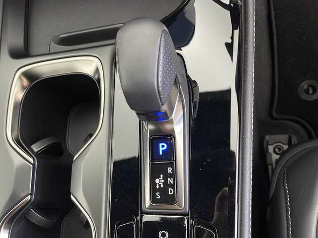 レクサス ＮＸ 350h Fスポーツ 鹿児島県 2022(令4)年 3.1万km ホワイトノーヴァガラスフレーク サンルーフ　/純正ディスプレイオーディオ/（フルセグ/Bluetooth）/パノラミックビューモニター　/レーダークルーズコントロール　/ブラインドスポットモニター　/パドルシフト　/シートヒーター　/パワーシート　/ヘッドアップディスプレイ/ビルドインＥＴＣ2.0/シートベンチレーション/電動リアゲート/オートホールド/電動パーキングブレーキ/プリクラッシュセーフティ/レーンキープアシスト/プッシュスタートボタン/スペアキー２本/保証書