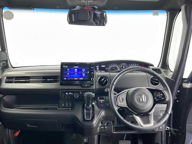ホンダ Ｎ ＢＯＸ カスタム L スタイル+ブラック 長野県 2022(令4)年 3.7万km クリスタルブラックパール 純正SDナビ/Bluetooth/CD/DVD/フルセグTV/バックカメラ/両側パワスラ/ステアリングスイッチ/ホンダセンシング/衝突被害軽減/横滑り防止装置/先行車発進お知らせ/路外逸脱抑制/標識認識機能/オートホールド/電動パーキング/2列目サンシェード/純正14インチAW装着/社外フロアマット（前席のみ、2列目欠品）/LEDヘッドライト