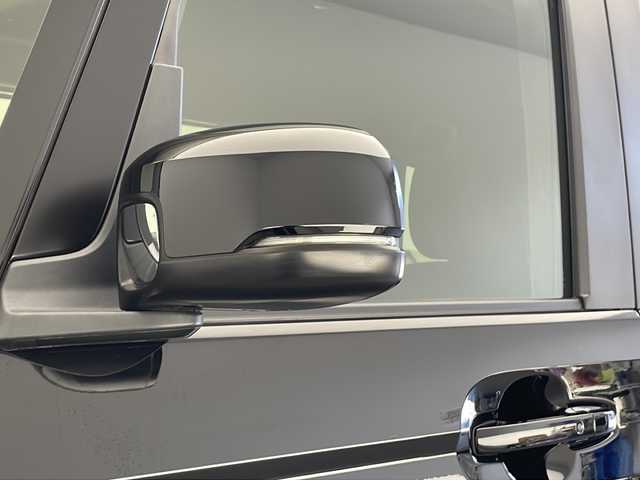 ホンダ Ｎ ＢＯＸ カスタム L スタイル+ブラック 長野県 2022(令4)年 3.7万km クリスタルブラックパール 純正SDナビ/Bluetooth/CD/DVD/フルセグTV/バックカメラ/両側パワスラ/ステアリングスイッチ/ホンダセンシング/衝突被害軽減/横滑り防止装置/先行車発進お知らせ/路外逸脱抑制/標識認識機能/オートホールド/電動パーキング/2列目サンシェード/純正14インチAW装着/社外フロアマット（前席のみ、2列目欠品）/LEDヘッドライト