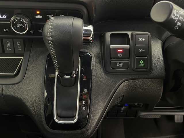 ホンダ Ｎ ＢＯＸ カスタム L スタイル+ブラック 長野県 2022(令4)年 3.7万km クリスタルブラックパール 純正SDナビ/Bluetooth/CD/DVD/フルセグTV/バックカメラ/両側パワスラ/ステアリングスイッチ/ホンダセンシング/衝突被害軽減/横滑り防止装置/先行車発進お知らせ/路外逸脱抑制/標識認識機能/オートホールド/電動パーキング/2列目サンシェード/純正14インチAW装着/社外フロアマット（前席のみ、2列目欠品）/LEDヘッドライト