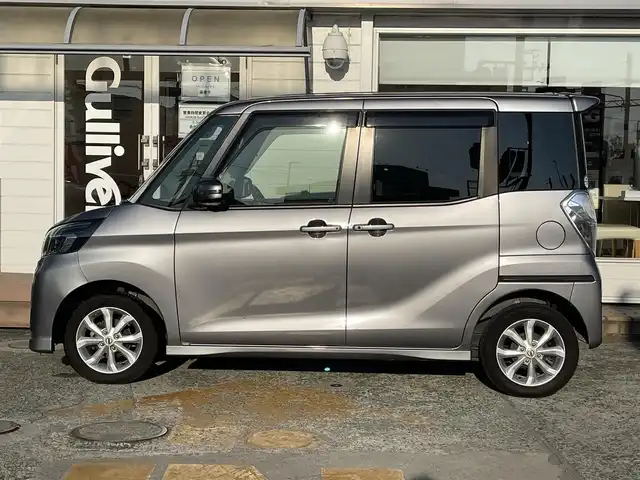 日産 デイズ ルークス ハイウェイスターX 兵庫県 2017(平29)年 4.4万km チタニウムグレーメタリック ワンオーナー/純正メモリナビ/　（CD・Bluetooth）/フルセグTV/片側パワースライドドア/アラウンドビューモニター/スマートキー×2/LEDヘッドライト/前方ドライブレコーダー/保証書/取扱説明書