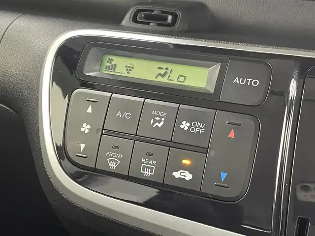 ホンダ Ｎ ＢＯＸ G ターボ Lパッケージ 群馬県 2015(平27)年 8.5万km スマートブラック 社外ナビ　バックカメラ　パワースライドドア　クルーズコントロール　横滑り防止　パドルシフト　オートエアコン　ステアリングスイッチ　パワーウインドウ　スマートキー　プッシュスタート　禁煙車