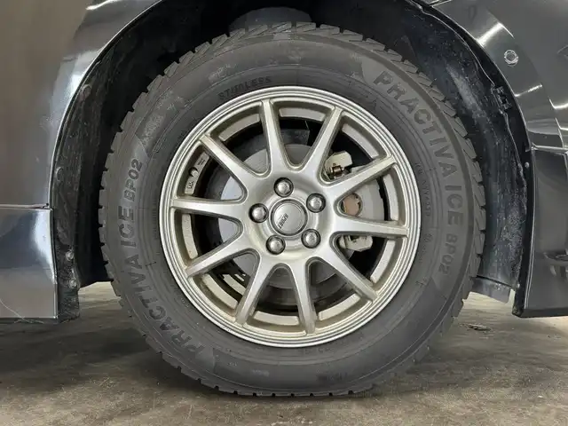 トヨタ プリウス A ツーリングセレクション 三重県 2019(令1)年 2.4万km アティチュードブラックマイカ ハイブリッド/FF/インパネCVT/純正 9インチナビ NSZT-Y68T/（AM/FM/CD/DVD/SD/SDREC/Bluetooth/TV）/バックガイドモニター/モデリスタエアロ（F/S/R下）/ドライブレコーダー 前方/ビルトイン ETC2.0/Toyota Safety Sense/・プリクラッシュセーフティ/・レーンディパーチャーアラート（ハンドル支援あり）/・レーダークルコン/・オートハイビーム/・インテリジェントクリアランスソナー［パーキングサポートブレーキ（静止物）］/・【OP】リヤクロストラフィックアラート/・シンプルインテリジェントパーキングアシスト/など/装備/・合皮シート（ブラック）/・シートヒーター（D/N）/・パワーシート（D8way、ランバーサポート付）/・AC100Vアクセサリーコンセント（1500W）/・オートライト/・LED ヘッドランプ＆フロントフォグランプ/・【OP】ナビレディセット（バックカメラ、ステアリングスイッチ）/・オートエアコン/・純正15inAW（ホイールカバー付）/・プッシュスタート/・スマートキーx2/・ウインカー付電動格納ドアミラー/・保/取/ナビ取/など