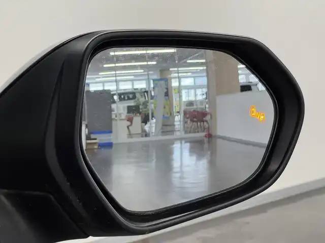 トヨタ プリウス A ツーリングセレクション 三重県 2019(令1)年 2.4万km アティチュードブラックマイカ ハイブリッド/FF/インパネCVT/純正 9インチナビ NSZT-Y68T/（AM/FM/CD/DVD/SD/SDREC/Bluetooth/TV）/バックガイドモニター/モデリスタエアロ（F/S/R下）/ドライブレコーダー 前方/ビルトイン ETC2.0/Toyota Safety Sense/・プリクラッシュセーフティ/・レーンディパーチャーアラート（ハンドル支援あり）/・レーダークルコン/・オートハイビーム/・インテリジェントクリアランスソナー［パーキングサポートブレーキ（静止物）］/・【OP】リヤクロストラフィックアラート/・シンプルインテリジェントパーキングアシスト/など/装備/・合皮シート（ブラック）/・シートヒーター（D/N）/・パワーシート（D8way、ランバーサポート付）/・AC100Vアクセサリーコンセント（1500W）/・オートライト/・LED ヘッドランプ＆フロントフォグランプ/・【OP】ナビレディセット（バックカメラ、ステアリングスイッチ）/・オートエアコン/・純正15inAW（ホイールカバー付）/・プッシュスタート/・スマートキーx2/・ウインカー付電動格納ドアミラー/・保/取/ナビ取/など