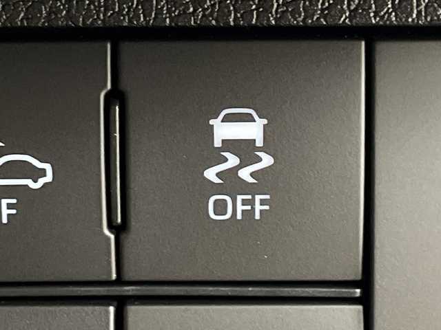 ダイハツ ムーヴ キャンバス ストライプス G 鹿児島県 2025(令7)年 0.2万km シャイニングホワイトパール/ファイアークォーツレッドメタリック 純正ナビ/（CD/DVD/BT/フルセグTV）/衝突被害軽減ブレーキ/シートヒーター/レーンキープアシスト/両側パワースライドドア/スマートアシスト/バックカメラ/フロアマット/クルーズコントロール/アイドリングストップ/LEDヘッドライト/オートハイビーム/前後コーナーセンサー