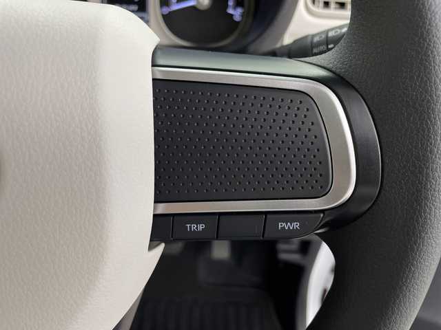 ダイハツ ムーヴ キャンバス ストライプス G 鹿児島県 2025(令7)年 0.2万km シャイニングホワイトパール/ファイアークォーツレッドメタリック 純正ナビ/（CD/DVD/BT/フルセグTV）/衝突被害軽減ブレーキ/シートヒーター/レーンキープアシスト/両側パワースライドドア/スマートアシスト/バックカメラ/フロアマット/クルーズコントロール/アイドリングストップ/LEDヘッドライト/オートハイビーム/前後コーナーセンサー