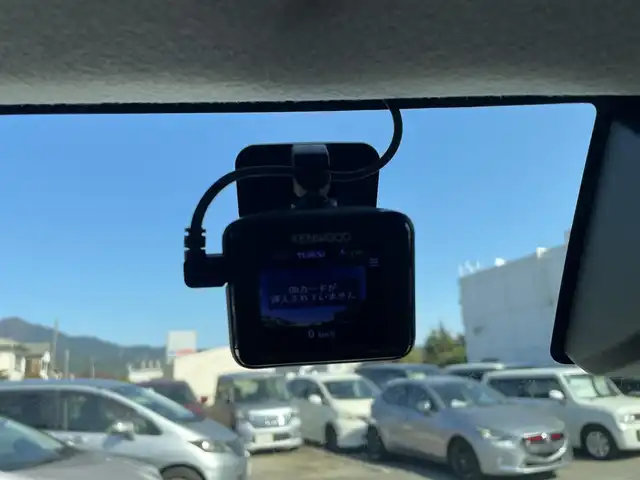 トヨタ ルーミー G S 神奈川県 2017(平29)年 8.9万km パールホワイトⅢ (株)IDOMが運営する【じしゃロン秦野店】の自社ローン専用車両になります。こちらは現金またはオートローンご利用時の価格です。自社ローンご希望の方は別途その旨お申付け下さい/社外SEDナビ/Bluetooth/フルセグTV/CD/DVD/バックカメラ/ETC/両側パワスラ/社外前方ドラレコ/衝突軽減/横スベリ/クルコン/オートライト/LEDヘッドライト/スマートキー×２/プッシュエンジンスタート