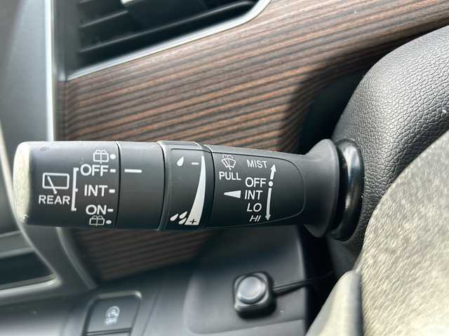 ホンダ フリード クロスター ホンダセンシング 山梨県 2020(令2)年 5.3万km プレミアムクリスタルレッドM 社外ナビ/バックカメラ/BT/USB/CD/フルセグTV/両側パワースライドドア/純正アルミホイール/ETC/３列シート/ウォークスルー/前席シートヒーター/ドライブレコーダー/スマートキー/LEDヘッドライト/アイドリングストップ