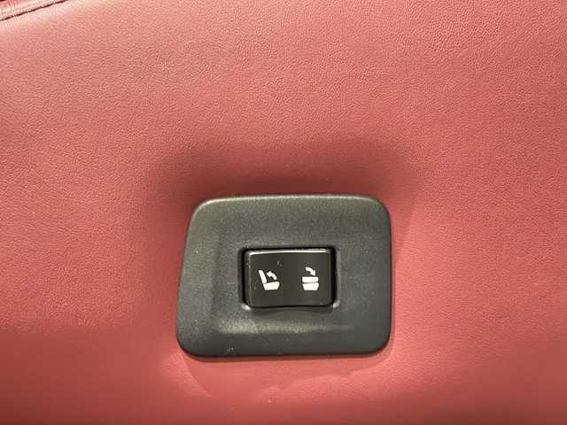 レクサス ＲＸ 300 Fスポーツ 新潟県 2019(平31)年 5.8万km ホワイトノーヴァガラスフレーク ムーンルーフ/パノラミックビューモニター/2列目パワーシート/純正ナビ/ETC/ドライブレコーダー/レーダー探知機/LEDヘッドライト/純正20インチアルミホイール/パワーバックドア/クリアランスソナー/赤革シート/シートヒーター/ベンチレーション/スマートキー/スペアキー/エンジンスターター