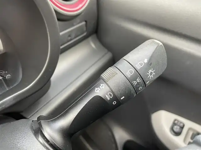 トヨタ パッソ モーダ　S 島根県 2017(平29)年 6.1万km ダークエメラルドマイカ 登録時走行距離　60451km/純正SDナビ/ワンセグテレビ/バックカメラ/衝突軽減ブレーキ/レーンキープアシススト/プッシュスタート/スマートキー(スペアスマートキー×1)/LEDヘッドライト/フォグランプ/ドライブレコーダー/ETC