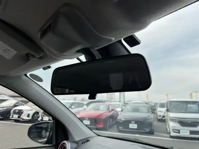 トヨタ パッソ モーダ　S 島根県 2017(平29)年 6.1万km ダークエメラルドマイカ 登録時走行距離　60451km/純正SDナビ/ワンセグテレビ/バックカメラ/衝突軽減ブレーキ/レーンキープアシススト/プッシュスタート/スマートキー(スペアスマートキー×1)/LEDヘッドライト/フォグランプ/ドライブレコーダー/ETC