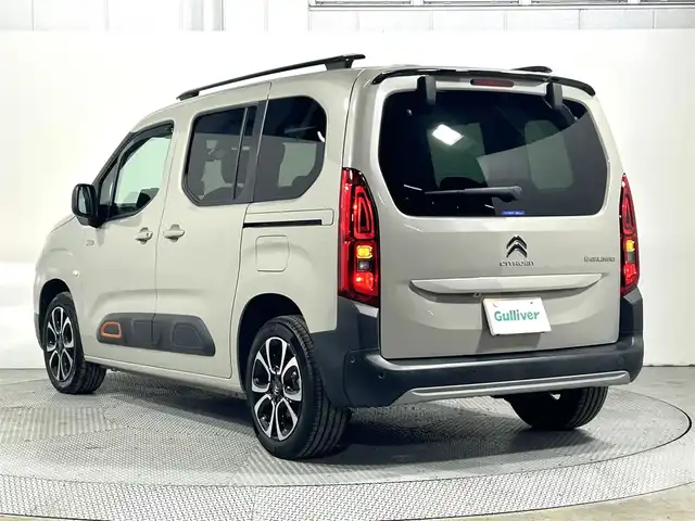 シトロエン シトロエン ベルランゴ シャイン ブルーHDi XTRパック 大阪府 2023(令5)年 1.1万km サーブル サンルーフ 純正ディスプレイオーディオ バックカメラ レーダークルコン 衝突軽減ブレーキ レーンアシスト ブラインドSM 両側スライドドア オートライト LEDヘッドライト ルーフレール 前後ドライブレコーダー ETC