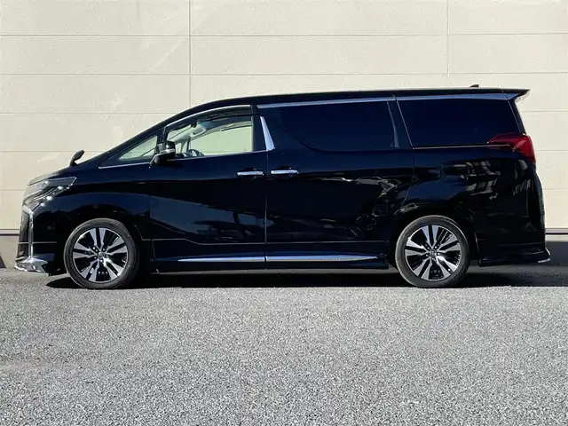 トヨタ アルファード S Cパッケージ 茨城県 2018(平30)年 5.9万km ブラック 純正ナビ/　(AM/FM/CD/DVD/USB/Bluetooth/フルセグ)/バックカメラ/モデリスタエアロ(フロント/サイド/リア)/ドライブレコーダー/レーダークルーズコントロール/サンルーフ/両側パワースライドドア/ETC/LEDヘッドライト/電動リアゲート/パワーシート/エアシート/オットマン/ステアリングヒーター/レーンキープアシスト/コーナーセンサー/パワーステアリング/W+サイドエアバック/純正アルミホイール