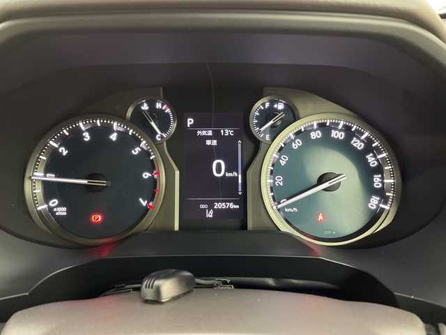 トヨタ ランドクルーザー プラド TX Lパッケージ マットブラED 新潟県 2023(令5)年 2.1万km ブラック プリクラッシュセーフティ/レーダークルーズコントロール/レーンディパーチャーアラート/パーキングサポートブレーキ/ロードサインアシスト/サンルーフ/ベージュ革シート/エアシート/シートヒーター/パワーシート/オートライト/オートハイビーム/LEDヘッドライト/ビルトインETC/純正ナビ/バックカメラ/プッシュスタート/オートドアミラー/ウィンカーミラー/ステアリングスイッチ