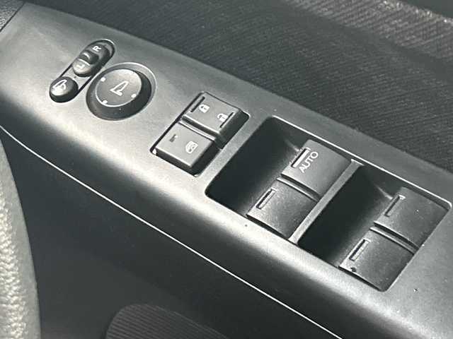 ホンダ Ｎ ＢＯＸ カスタム G Lパッケージ 富山県 2013(平25)年 5.8万km クリスタルブラックパール ワンオーナー/禁煙車/社外メモリナビ/型式：NX502/【ワンセグTV/CD/DVD/USB/ipod/AUX】/プッシュスタート/スマートキー×２/片側パワースライドドア/純正アルミホイール/純正フロアマット/オートライト/アイドリングストップ/オートエアコン/ドアバイザー