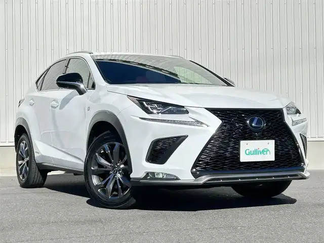 レクサス ＮＸ 300h Fスポーツ 群馬県 2019(令1)年 3.7万km ホワイトノーヴァガラスフレーク ワンオーナー/サンルーフ/純正10.3インチワイドナビ/（CD/DVD/SD/USB/Bluetooth/AUX）/フルセグテレビ/パノラミックビューモニター/マークレビンソンプレミアムサウンド/セーフティシステムプラス/・プリクラッシュセーフティシステム/・レーントレーシングアシスト/・オートマチックハイビーム/・レーダークルーズコントロール/・ロードサインアシスト/・先行車発進告知機能/パーキングサポートブレーキ/ハンズフリーパワーバックドア/ブラインドスポットモニター/リアクロストラフィックアラート/パドルシフト/専用革スポーツシート/シートヒーター/シートベンチレーション/パワーシート/メモリーシート/置くだけ充電/エンジンスターター/LEDヘッドライト/ドライブレコーダー/取扱説明書/保証書