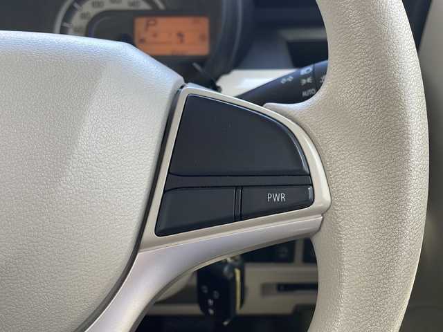スズキ スペーシア HYBRID X 沖縄県 2020(令2)年 5.1万km シフォンアイボリーM ワンオーナー/純正ナビ（CN-RZ753W）/　（AM/FM/CD/DVD/BT）/フルセグTV/全周囲カメラ/セーフティサポート/・デュアルセンサーブレーキサポート/・誤発進抑制機能/・車線逸脱警報機能/・ふらつき警報機能/・ハイビームアシスト/・後退時ブレーキサポート/・リアパーキングセンサー/ヘッドアップディスプレイ/ビルトインETC/両側パワースライドドア/シートヒーター/純正フロアマット/スペアキー×1/取扱説明書/保証書