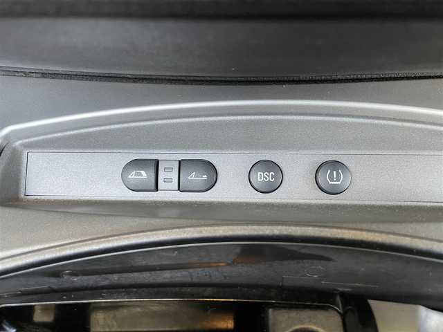 ＢＭＷ Ｚ４ 2．2i 埼玉県 2004(平16)年 1万km シルバー ワンオーナー/AIS検査済み/禁煙車/登録時走行9628キロ/オプション電動オープン/DSC/・ダイナミック/スタビリティ/コントロール/純正16インチアルミホイール/サイドエアバッグ/フロアマット/キーレス/スペアキー/新車保証書/取扱説明書