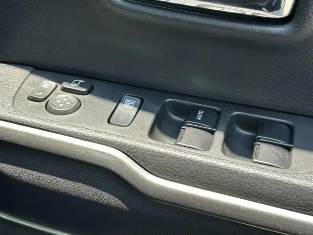 スズキ ハスラー Jスタイル Ⅱ 兵庫県 2023(令5)年 0.9万km デニムブルー ガンメタリック 2トーン 純正メモリナビ/フルセグテレビ/バックカメラ/CD DVD BT/ルーフレール/ステアリングスイッチ/電動格納ミラー/シートヒーター/アイドリングストップ/ウィンカーミラー/クルーズコントロール/プッシュスタート/ETC