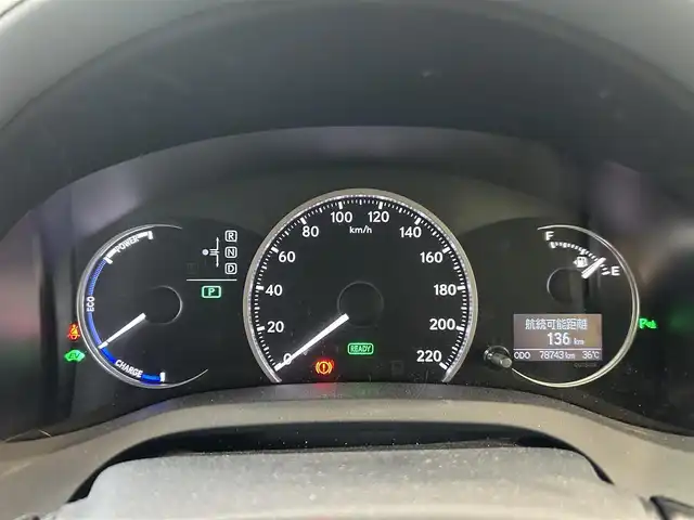 レクサス ＣＴ 200h バージョンC 大分県 2011(平23)年 7.9万km ホワイトパールクリスタルシャイン サンルーフ/シートヒーター/純正ナビ/TV/バックカメラ/クリアランスソナー/AUX/USB/純正17インチAW/ETC