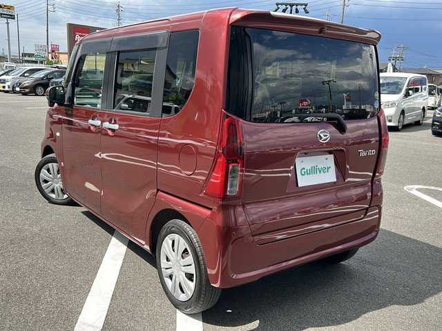 ダイハツ タント X セレクション 岐阜県 2020(令2)年 3.8万km ファイアークォーツレッドM 登録時走行距離：37634km/純正ナビ（NMZK-W70D）/テレビ・Bluetooth・CD・DVD/パノラマビューモニター（全方位カメラ）/片側パワースライドドア/衝突回避支援ブレーキ機能/車線逸脱抑制制御機能/車線逸脱警報機能/ETC/前後コーナーセンサー/LEDヘッドライト/オートライト/フォグライト/布系シート/フルフラットシート/シートヒーター運転席・助手席/ベンチシート/純正フロアマット/背面テーブル/ドアバイザー/純正フロアマット/プッシュスタート/スマートキー/保証書