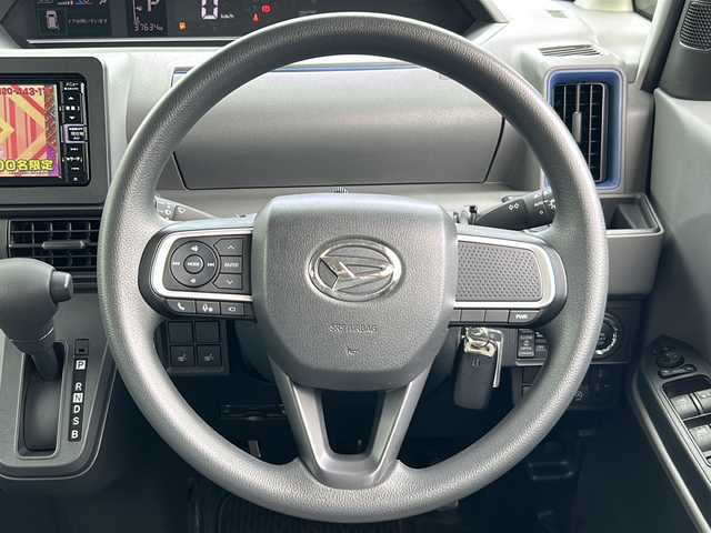 ダイハツ タント X セレクション 岐阜県 2020(令2)年 3.8万km ファイアークォーツレッドM 登録時走行距離：37634km/純正ナビ（NMZK-W70D）/テレビ・Bluetooth・CD・DVD/パノラマビューモニター（全方位カメラ）/片側パワースライドドア/衝突回避支援ブレーキ機能/車線逸脱抑制制御機能/車線逸脱警報機能/ETC/前後コーナーセンサー/LEDヘッドライト/オートライト/フォグライト/布系シート/フルフラットシート/シートヒーター運転席・助手席/ベンチシート/純正フロアマット/背面テーブル/ドアバイザー/純正フロアマット/プッシュスタート/スマートキー/保証書