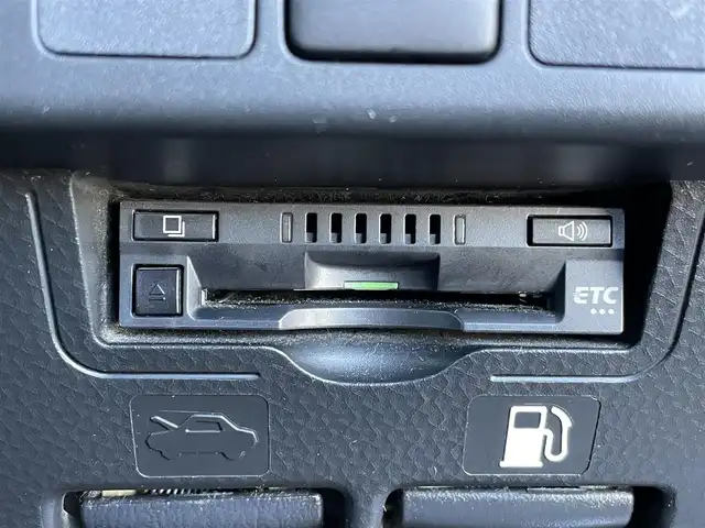 トヨタ ルーミー G コージーエディション 山梨県 2019(令1)年 5.9万km ブライトシルバーM 純正SDナビ/CD/ワンセグTV/バックカメラ/Bluetooth接続/前後ドライブレコーダー/両側パワースライドドア/前席シートヒーター/アイドリングストップ/前後コーナーセンサー/サイドバイザー/取扱説明書/保証書/スペアキー1本