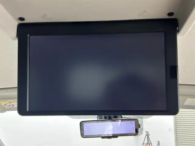 日産 セレナ e－パワー ハイウェイスター V 岡山県 2019(令1)年 3.4万km ダイヤモンドブラック 11インチフリップダウンモニター/純正9インチナビ/【Bluetooth/フルセグTV/CD/DVD/Blu-ray/Carplay）/型番:MM518D-L/アラウンドビューモニター/デジタルインナーミラー/プロパイロット/ステアリングヒーター/前席シートヒーター/ハーフレザーシート/両側電動スライドドア/エマージェンシーブレーキ/オートブレーキホールド/オートハイビーム/LEDヘッドライト/ビルトインETC/スマートキー×2/保証書/取扱説明書/ナビ取扱説明書