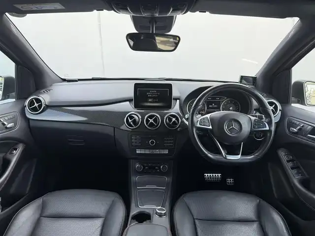 メルセデス・ベンツ Ｂ１８０ スポーツ 愛知県 2015(平27)年 7.4万km マウンテングレー /純正HDDナビ//AM/FM/CD/DVD/BT//フルセグ/SD/USB//レーダーセーフティパッケージ//プリクラッシュセーフティー//ブラインドスポットモニター//レーダークルーズコントロール//レーンキープアシスト//AMGライン//ETC//D・N席メモリ付きパワーシート//シートヒーター//オートLEDヘッドライト//フォグランプ//リヤフォグランプ//オートリトラクタブルウィンカーミラー//オートワイパー//パドルシフト//ステアリングスイッチ//照明付きバニティミラー//スペアキー//取扱説明書//保証書