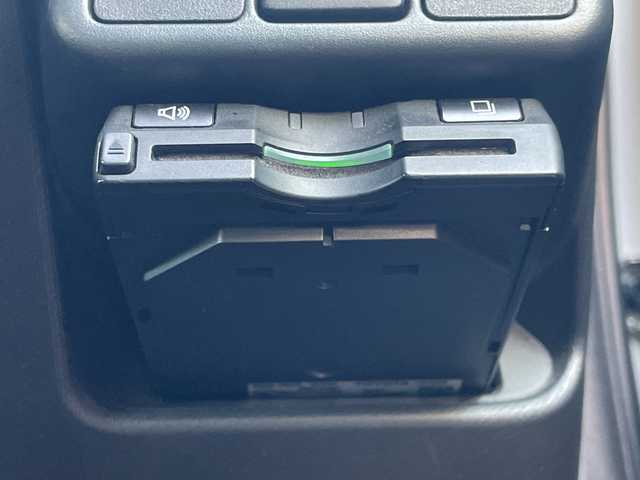 トヨタ アクア G ブラックソフトレザーセレ 青森県 2013(平25)年 6.8万km ライムホワイトパールクリスタルシャイン 純正SDナビ・フルセグTV/CD・DVD・Bluetooth・SD/バックカメラ/合皮シート/ETC/純正フロアマット/スマートキー/プッシュスタート/オートライト/ウインカーミラー/純正アンダーエアロ