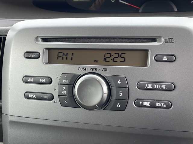 ダイハツ タント スローパー リアシート付き仕様 徳島県 2011(平23)年 12.5万km コットンアイボリー 福祉車両/片側スライドドア/純正フロアマット/純正ドアバイザー/ベンチシート/純正オーディオ　（ラジオ/CD/AUX）/電動格納ミラー/ハロゲンヘッドライト/スペアキー/新車時保証書/取扱説明書