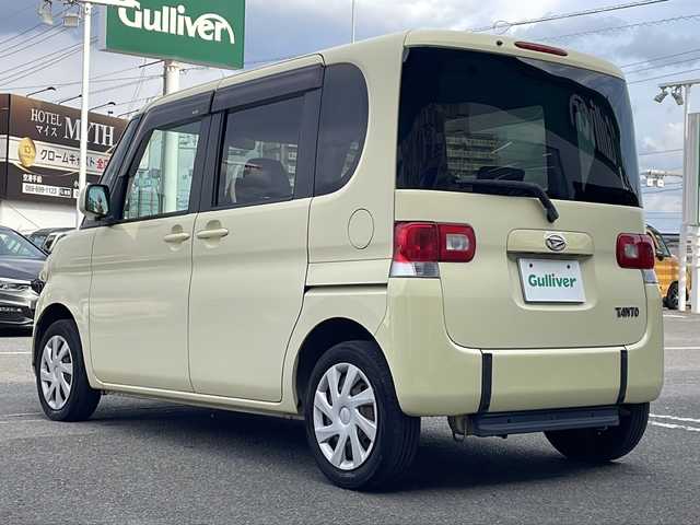 ダイハツ タント スローパー リアシート付き仕様 徳島県 2011(平23)年 12.5万km コットンアイボリー 福祉車両/片側スライドドア/純正フロアマット/純正ドアバイザー/ベンチシート/純正オーディオ　（ラジオ/CD/AUX）/電動格納ミラー/ハロゲンヘッドライト/スペアキー/新車時保証書/取扱説明書