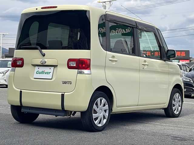 ダイハツ タント スローパー リアシート付き仕様 徳島県 2011(平23)年 12.5万km コットンアイボリー 福祉車両/片側スライドドア/純正フロアマット/純正ドアバイザー/ベンチシート/純正オーディオ　（ラジオ/CD/AUX）/電動格納ミラー/ハロゲンヘッドライト/スペアキー/新車時保証書/取扱説明書