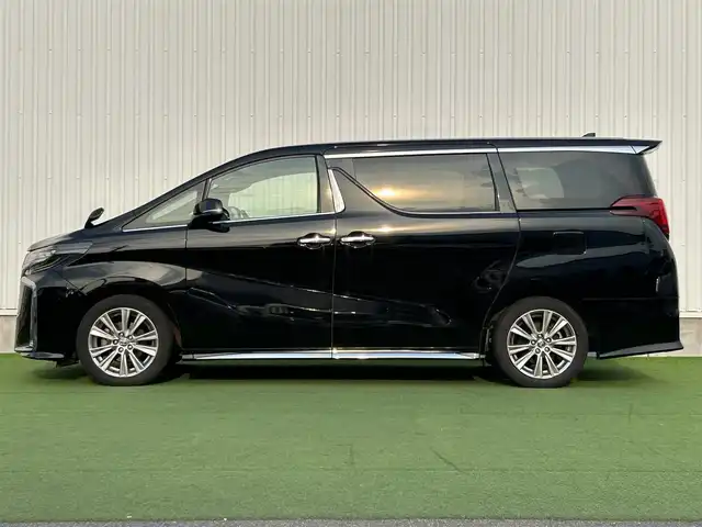 トヨタ アルファード S タイプゴールド 香川県 2020(令2)年 4.9万km ブラック 登録時走行距離：48692ｋｍ/純正ナビゲーション/→フルセグTV/バックカメラ/サンルーフ/ブラインドスポットモニター/フリップダウンモニター/ドライブレコーダー/ビルトインETC/デジタルインナーミラー/両側パワースライドドア/クルーズコントロール/コーナーセンサー/LEDオートライト/フォグランプ/オートハイビーム/衝突被害軽減システム/レーダークルーズコントロール/レーンキープアシスト/横滑り防止装置/スマートキー