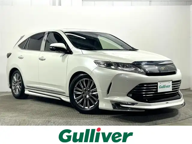 トヨタ ハリアー プレミアム メタル&レザーP 大阪府 2020(令2)年 4.3万km ホワイトパールクリスタルシャイン サンルーフ　黒革シート　モデリスタエアロ　純正９ｉｎｃナビＴＶ　バックカメラ　ＥＴＣ　パワーシート／ヒーター／エアコン　電動リアゲート　衝突軽減　レーダーＣ　レーンアシスト　オートハイビーム
