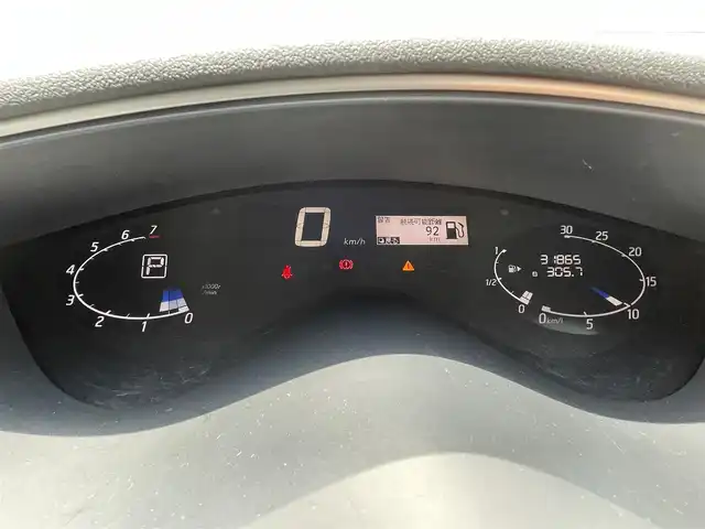 日産 セレナ ハイウェイS G Sハイブリッド 千葉県 2014(平26)年 3.2万km ブリリアントホワイトパール 衝突軽減ブレーキ/レーンキープアシスト/コーナーセンサー(前後)/純正SDナビ(MP313D-W)/　フルセグ/BT/DVD/CD/アラウンドビューモニター/ステアリングスイッチ/ETC/両側パワースライドドア/LEDヘッドライト/オートライト/フォグライト/スマートキー/プッシュスタート/電動格納ミラー/純正フロアマット