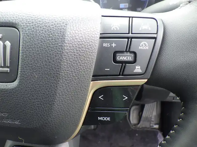 トヨタ クラウン スポーツ Z 千葉県 2024(令6)年 1.5万km ブラック Toyota Safety Sense/・プリクラッシュセーフティ/・レーンディパーチャーアラート/・オートハイビーム/・レーダークルーズコントロール/アドバンスドパーク/ムーンルーフ/ブラックレザーシート/前席パワーシート/シートヒーター/デジタルインナーミラー/純正コネクティッドナビ/地デジTV/【Bluetooth接続】/パノラミックビューモニター/革巻きステアリング/ステアリングスイッチ/ETC（2.0）/LEDヘッドライト/クリアランスソナー/純正21インチアルミホイル/サイド/カーテン/ニーエアバッグ/スマートキー