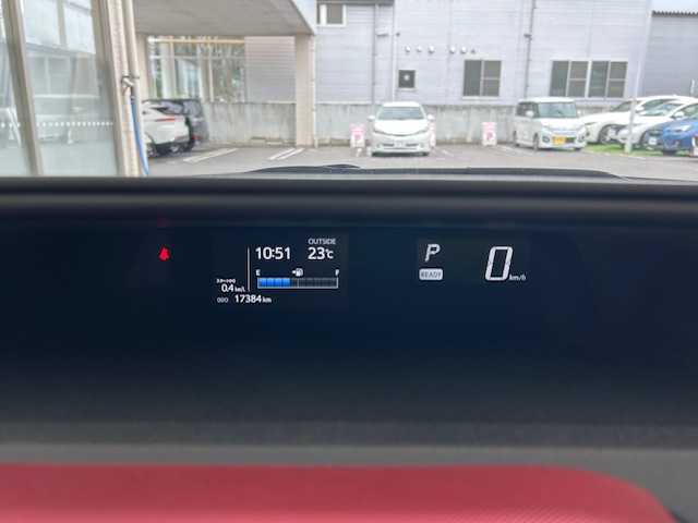 トヨタ アクア S 宮城県 2017(平29)年 1.8万km スーパーレッドⅤ ワンオーナー/純正CDオーディオ/USB/FM/AM/MP3/i pod/AUX/前席シートヒーター/純正フロアマット/夏タイヤ185/60R15 4mm/社外アルミ冬タイヤ185/60R15　6mm/LEDライト/横滑り防止装置/衝突被害軽減システム/車両接近警告/ヘッドランプレベライザー/ウィンカードアミラー