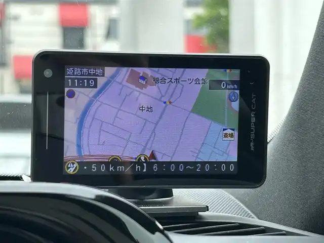 トヨタ クラウン スポーツ RS 兵庫県 2024(令6)年 0.8万km 赤 ワンオーナー/メーカー純正ナビ/（BT/フルセグTV/USB/Miracast）/全方位カメラ/トヨタチームメイト/GPSレーダー/パノラマルーフ/クリアランスソナー/レーダークルーズコントロール/パドルシフト/ETC２．０/AC100V/スマートキー/スペアキー/充電ケーブル/保証書