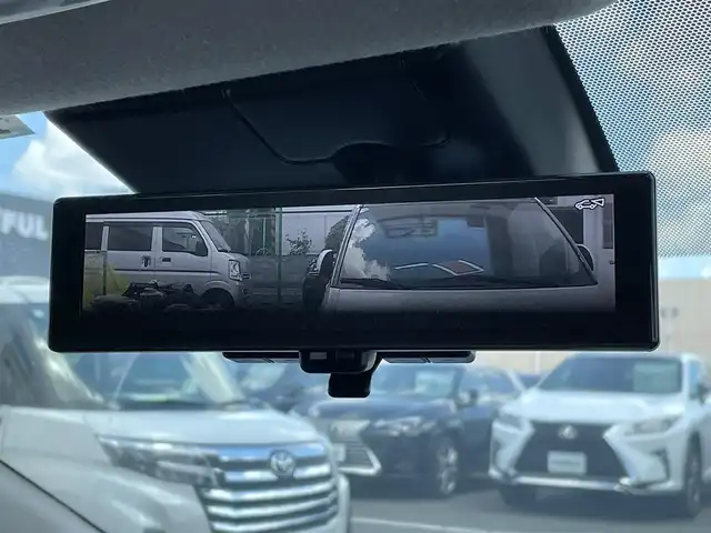 日産 オーラ G レザーエディション 東京都 2023(令5)年 1.6万km ダークメタルグレー プロパイロット/純正９型メモリーナビ＆地デジ/・BOSEパーソナルプラスサウンドシステム/・BluetoothAudio/・AppleCarPlay＆AndroidAuto/・HDMI/アラウンドビューモニター/全方位運転支援システム/・インテリジェントエマージェンシーブレーキ/・標識検知機能/・前方衝突予測警報/・車線逸脱警報/・ふらつき警報/・車線逸脱防止支援システム/・後側方衝突防止支援システム/・後側方車両検知機能/・後退時車両検知機能/インテリジェントルームミラー/エマージェンシーブレーキ/車線逸脱警報/ソナー/シートヒーター/ＥＴＣ/ワイヤレス充電器/ドライブレコーダー