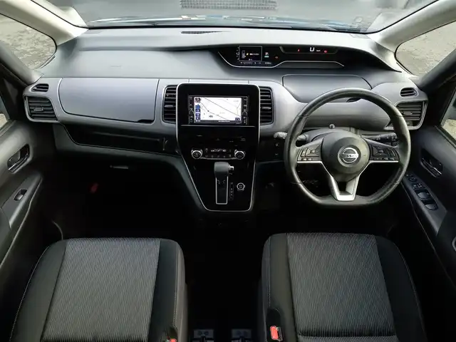 日産 セレナ ハイウェイスター V 福井県 2020(令2)年 4.4万km ダイヤモンドブラック 純正16インチAW/全方位カメラ/純正ナビ/フルセグテレビ/ハンズフリー両側オートスライドドア/前後コーナーセンサー/クルーズコントロール/ビルトインETC/ドアバイザー/本革巻きステアリング/LEDヘッドライト/Fフォグ/ダブル＋サイドエアバッグ/カーテンエアバッグ/BSW、BSI/横滑り防止装置/盗難防止装置/純正フロアマット/スマートキー