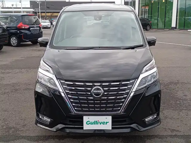 日産 セレナ ハイウェイスター V 福井県 2020(令2)年 4.4万km ダイヤモンドブラック 純正16インチAW/全方位カメラ/純正ナビ/フルセグテレビ/ハンズフリー両側オートスライドドア/前後コーナーセンサー/クルーズコントロール/ビルトインETC/ドアバイザー/本革巻きステアリング/LEDヘッドライト/Fフォグ/ダブル＋サイドエアバッグ/カーテンエアバッグ/BSW、BSI/横滑り防止装置/盗難防止装置/純正フロアマット/スマートキー